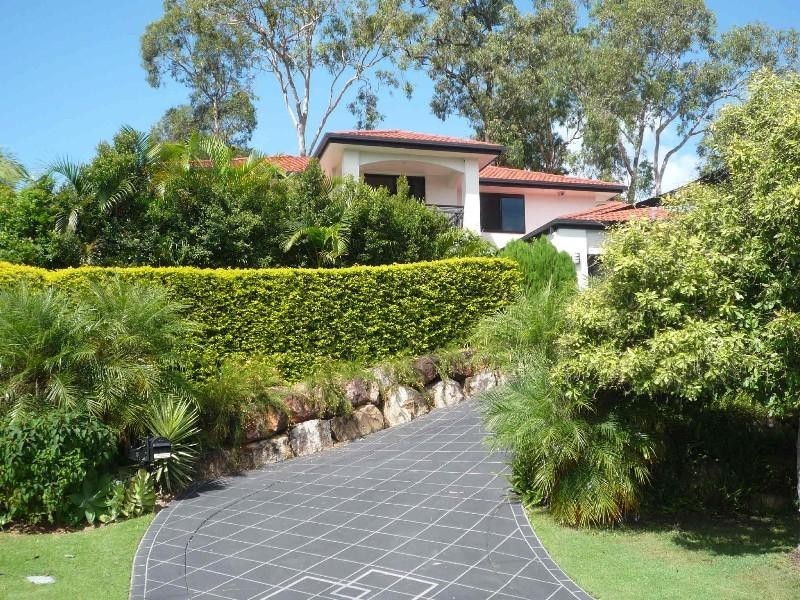 3 Chichester Drive, Arundel QLD 4214