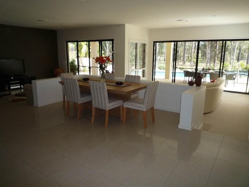 7 Blackfen Court, Arundel QLD 4214