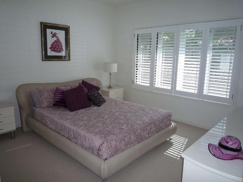 7 Blackfen Court, Arundel QLD 4214