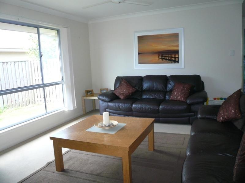 19 Tomah Street, Pacific Pines QLD 4211