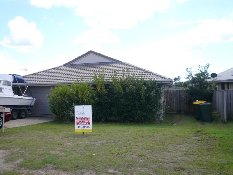 19 Tomah Street, Pacific Pines QLD 4211