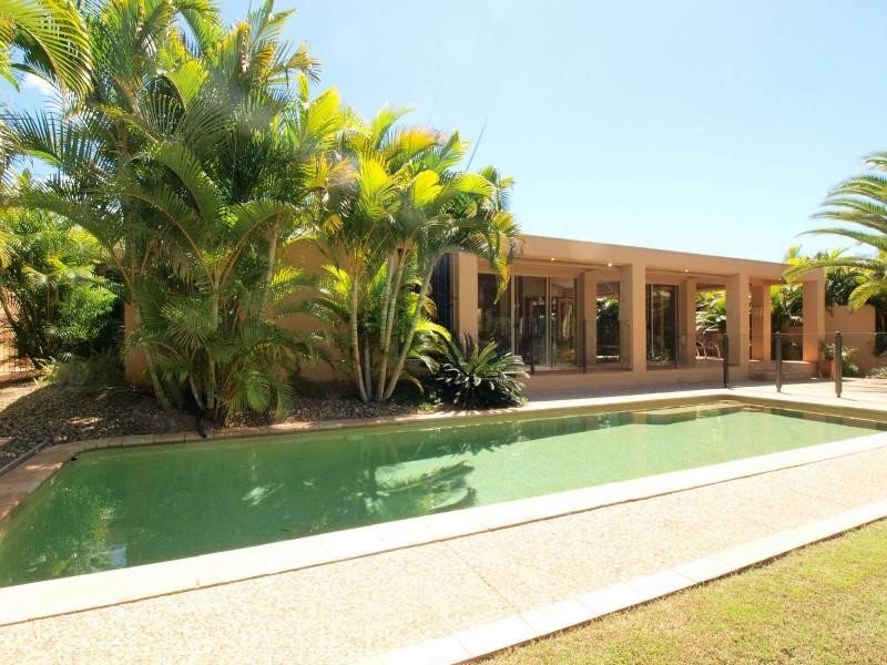 48 Fitzalan Circuit, Arundel QLD 4214