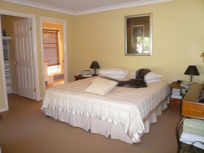 2 Tee Trees Blvde, Arundel QLD 4214