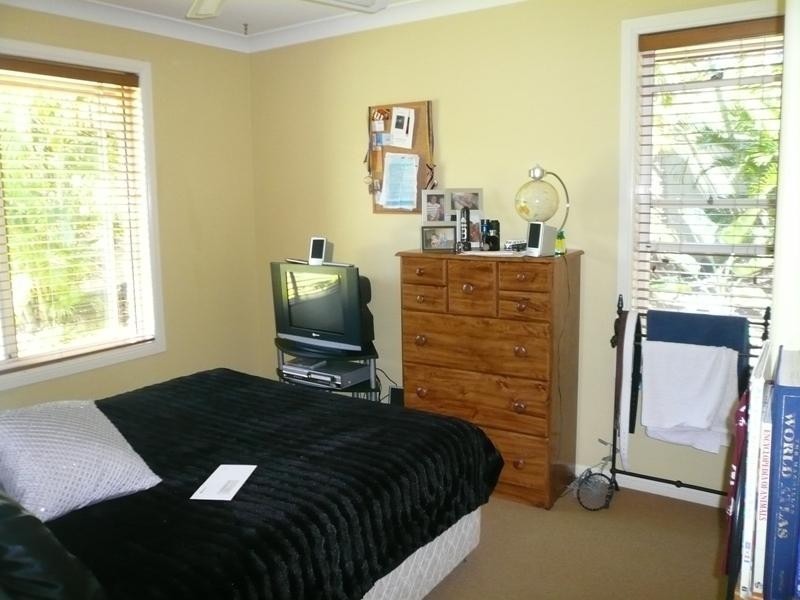 2 Tee Trees Blvde, Arundel QLD 4214