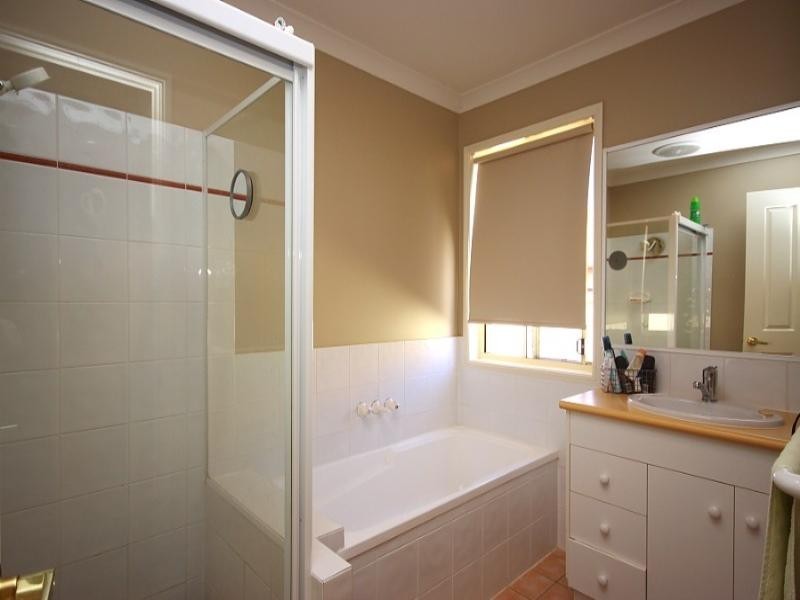 23 Tiger Drive, Arundel QLD 4214