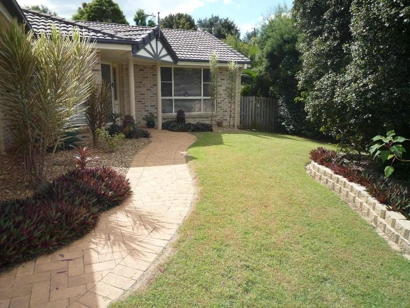 5 Hazeltine Place, Parkwood QLD 4214