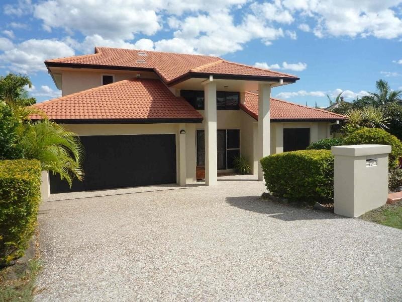 10 Orpington Court, Arundel QLD 4214