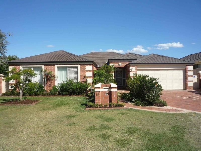 68 Ingles Circuit, Arundel QLD 4214