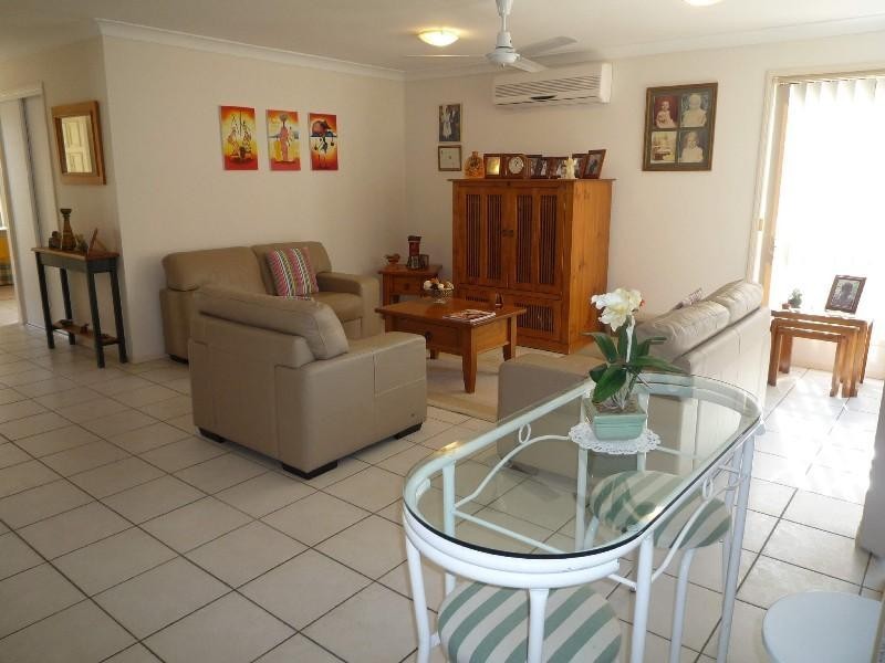 34 Marble Arch Place, Arundel QLD 4214