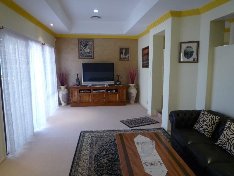 259 Napper Road, Arundel QLD 4214