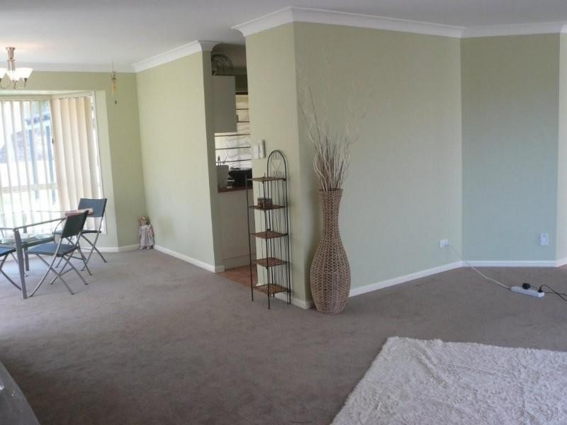 11 Tee Trees Boulevard, Arundel QLD 4214