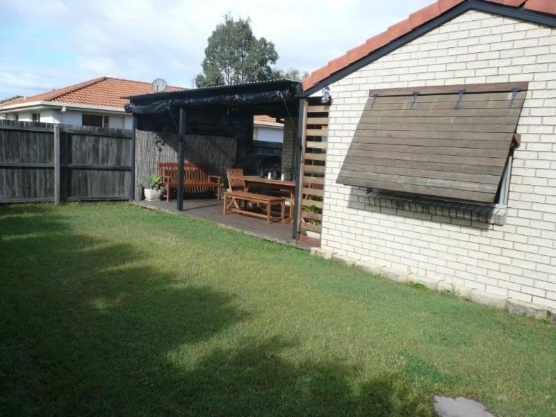 179 Greenacre Drive, Arundel QLD 4214