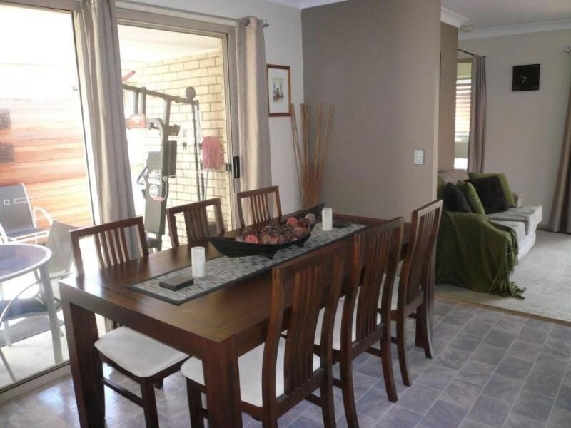 179 Greenacre Drive, Arundel QLD 4214