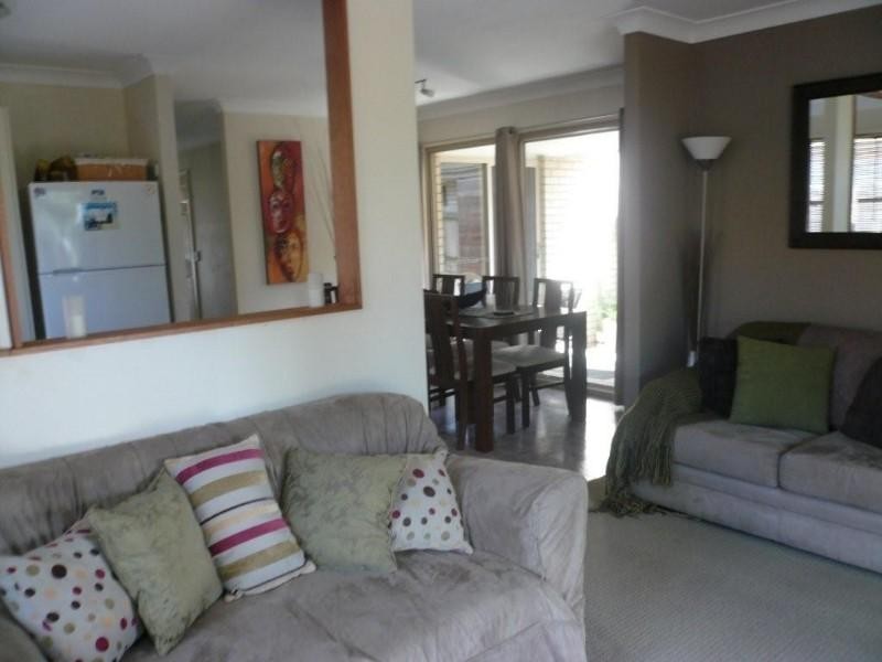 179 Greenacre Drive, Arundel QLD 4214