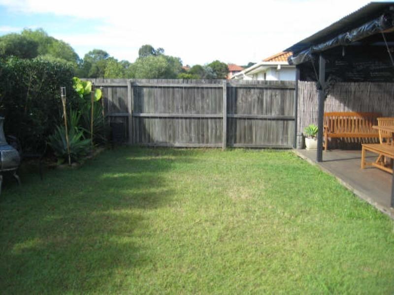 179 Greenacre Drive, Arundel QLD 4214