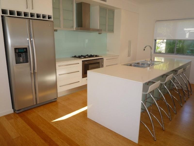 Biggera Waters QLD 4216