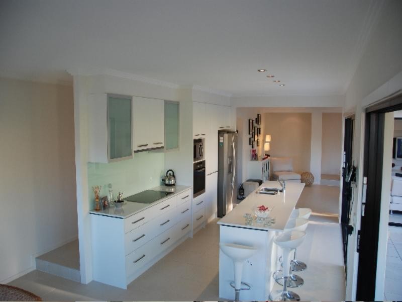 52 Ingles Circuit, Arundel QLD 4214