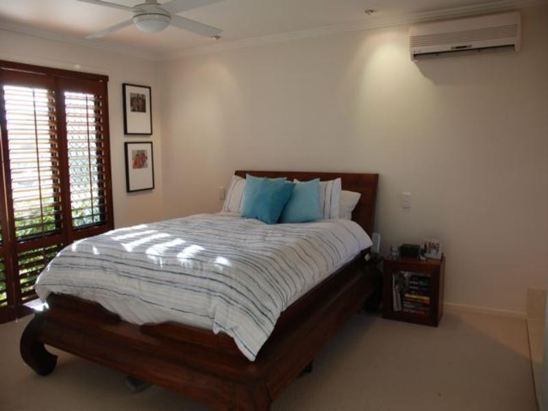 52 Ingles Circuit, Arundel QLD 4214