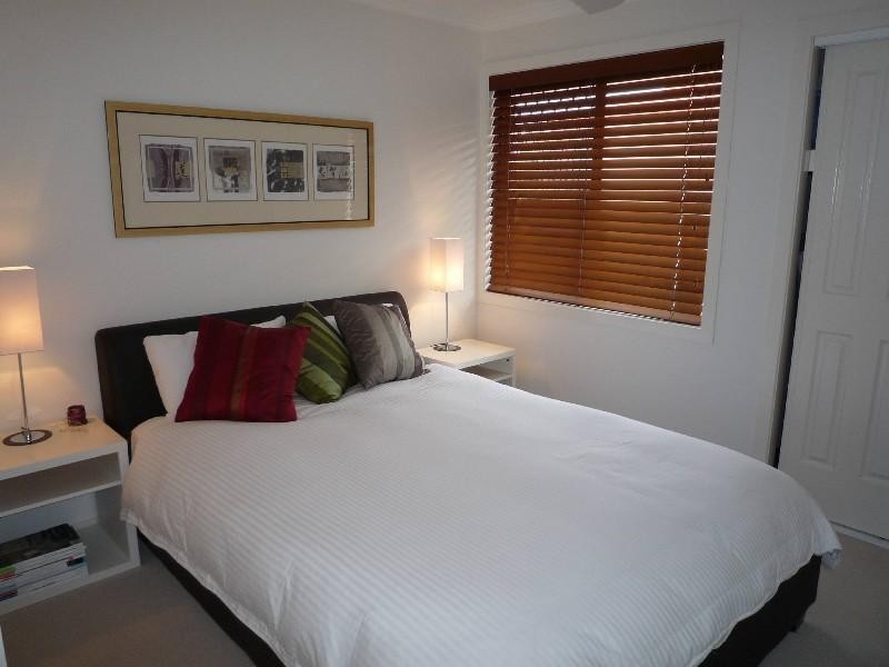 52 Ingles Circuit, Arundel QLD 4214