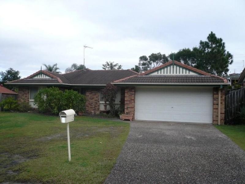 4 White Cap Close, Pacific Pines QLD 4211