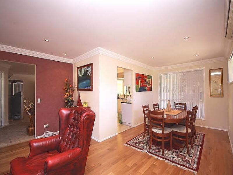 30 Clubhouse Drive, Arundel QLD 4214