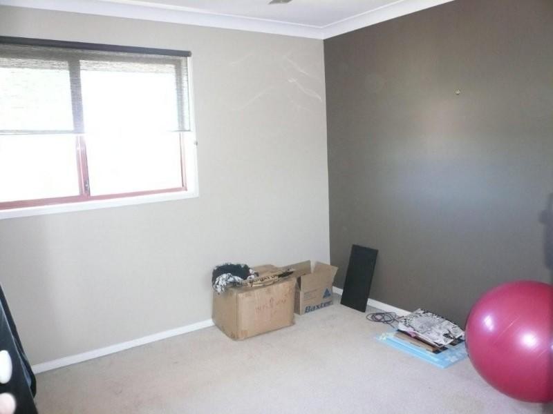 1/111 Greenacre Drive, Parkwood QLD 4214