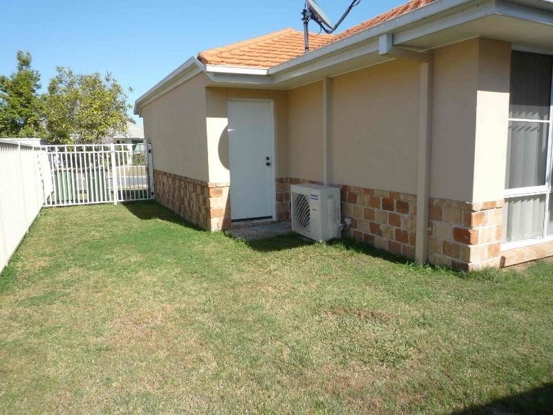 23 Christina Ryan Way, Arundel QLD 4214