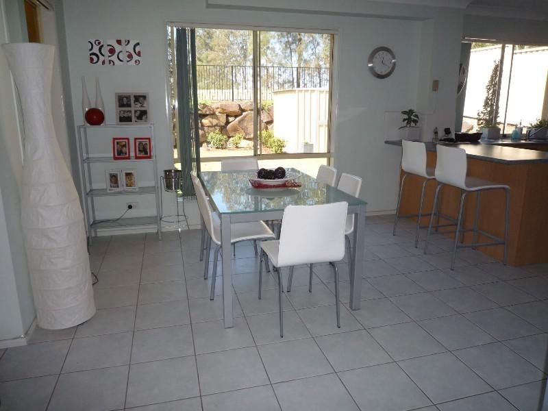 87 Tiger Drive, Arundel QLD 4214