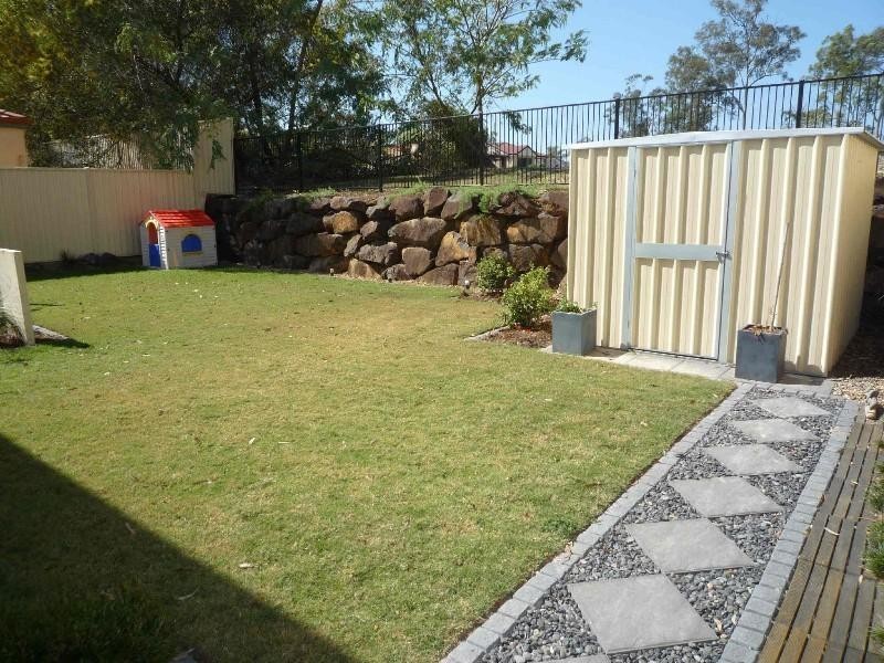 87 Tiger Drive, Arundel QLD 4214