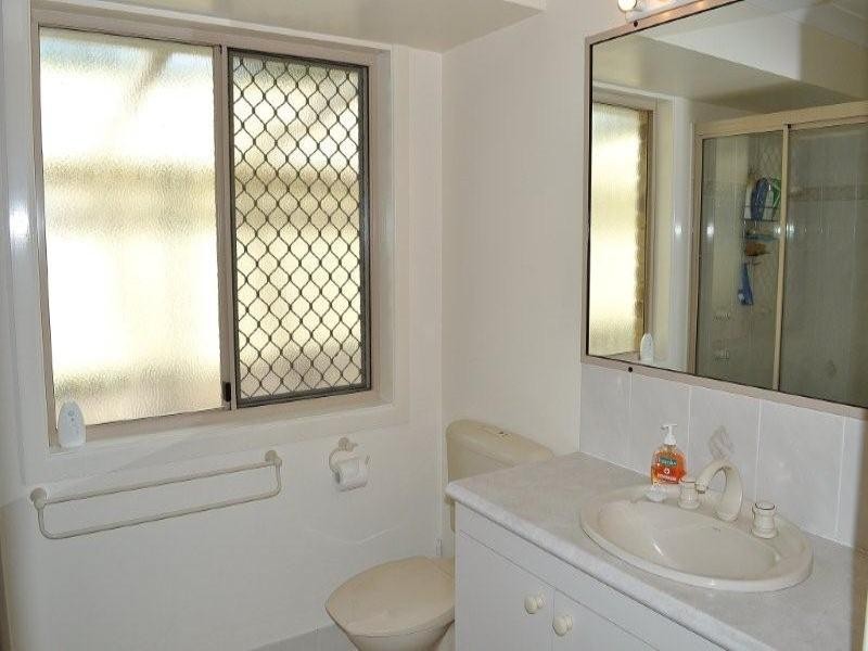 3 Carrumbella Drive, Arundel QLD 4214