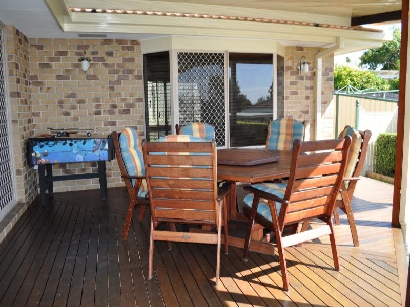 3 Carrumbella Drive, Arundel QLD 4214