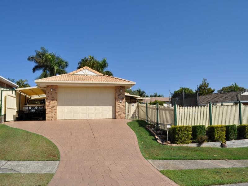 3 Carrumbella Drive, Arundel QLD 4214