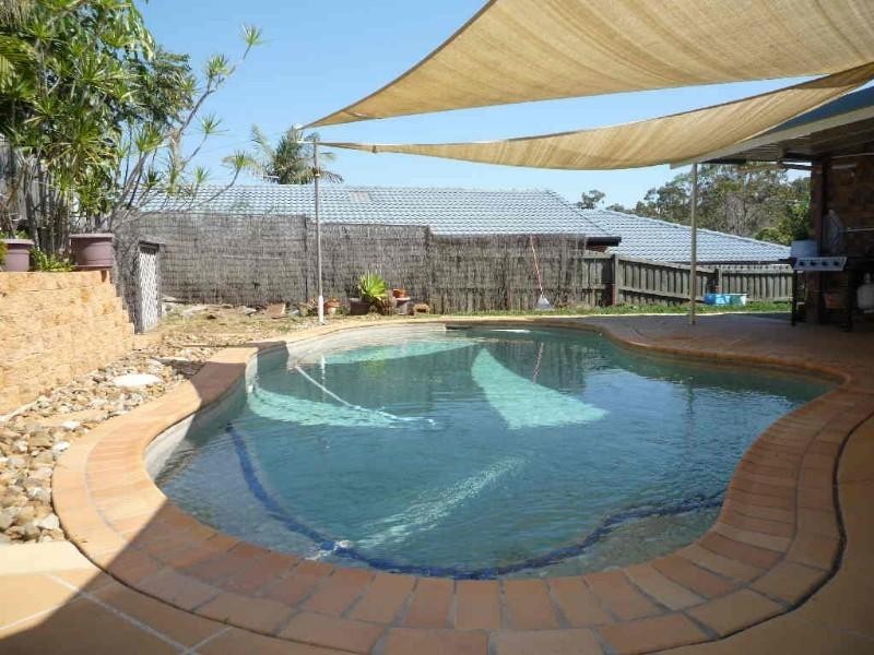 10 Irwin Street, Parkwood QLD 4214