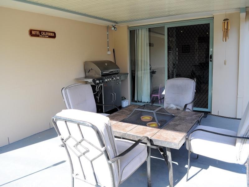 1/144 Greenacre Drive, Parkwood QLD 4214