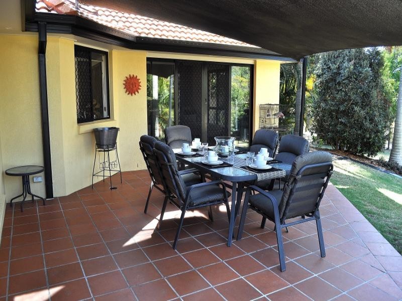 40 Arun Drive, Arundel QLD 4214