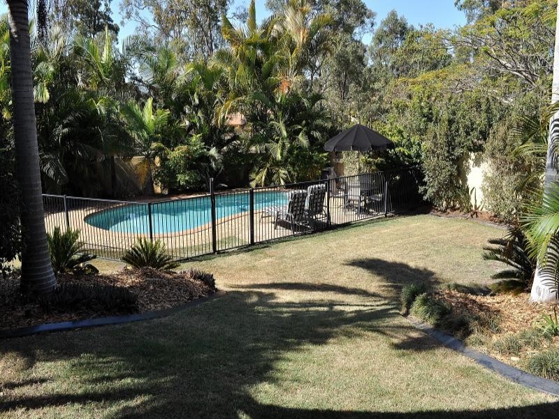 40 Arun Drive, Arundel QLD 4214