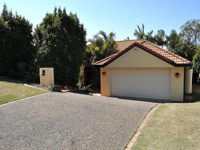 40 Arun Drive, Arundel QLD 4214