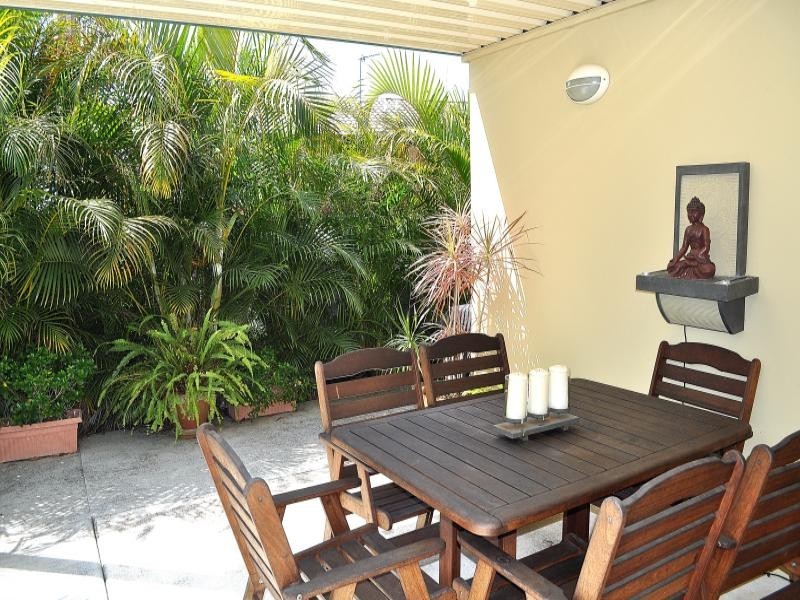 8/39 Mcmillan Street, Labrador QLD 4215