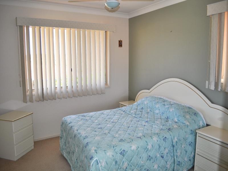 5 Lisa Court, Arundel QLD 4214