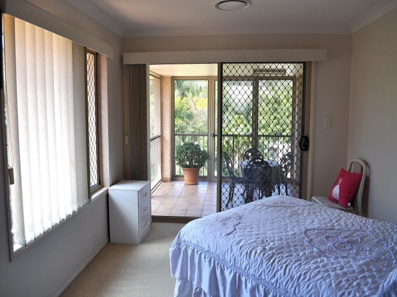 5 Lisa Court, Arundel QLD 4214