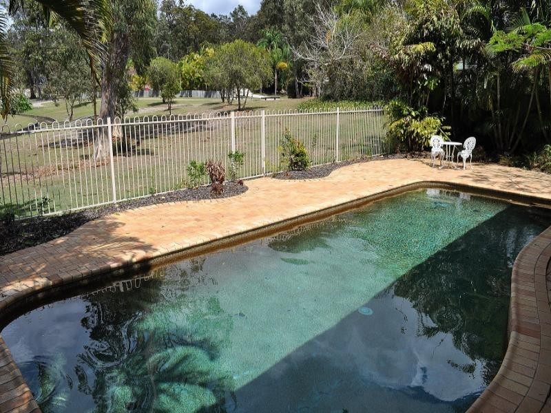 12 Von Nida Court, Parkwood QLD 4214