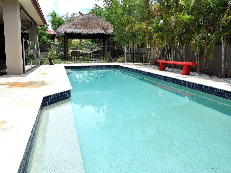 7 Worthing Court, Arundel QLD 4214