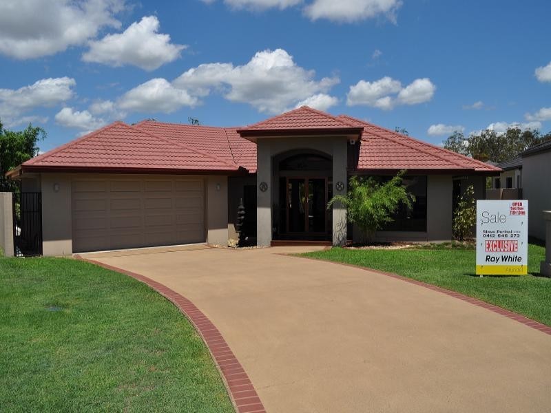 7 Worthing Court, Arundel QLD 4214