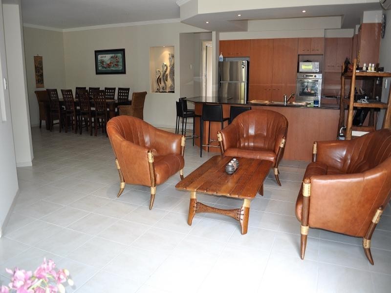 7 Worthing Court, Arundel QLD 4214