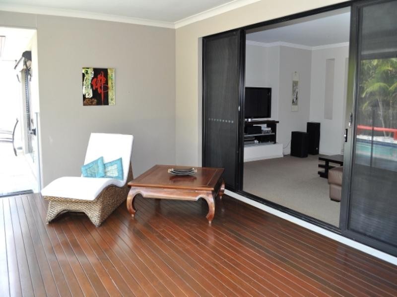 7 Worthing Court, Arundel QLD 4214