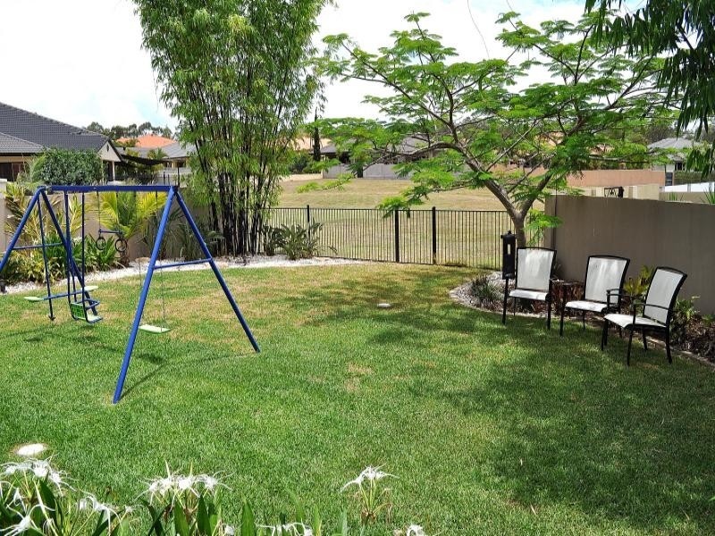 7 Worthing Court, Arundel QLD 4214