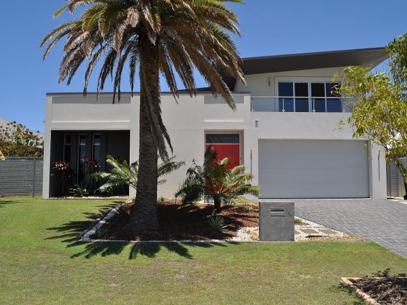 154 Lae Drive, Coombabah QLD 4216