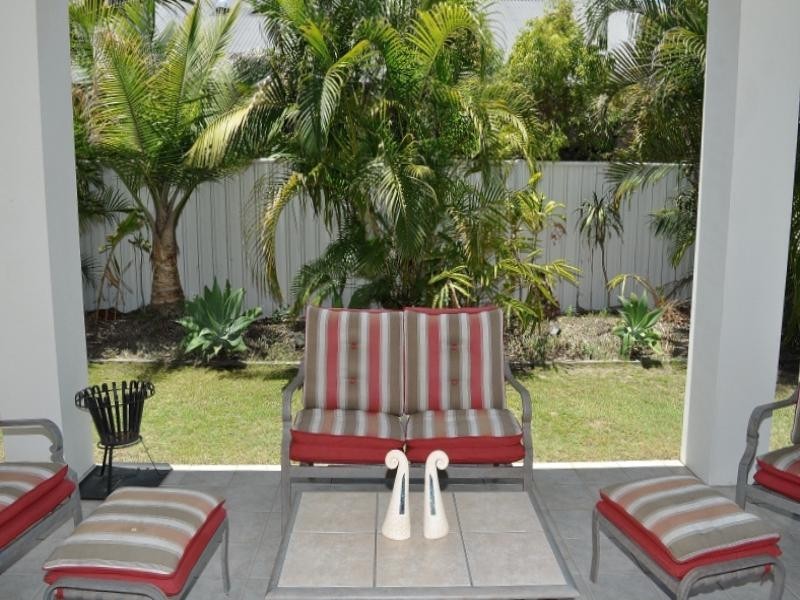 154 Lae Drive, Coombabah QLD 4216