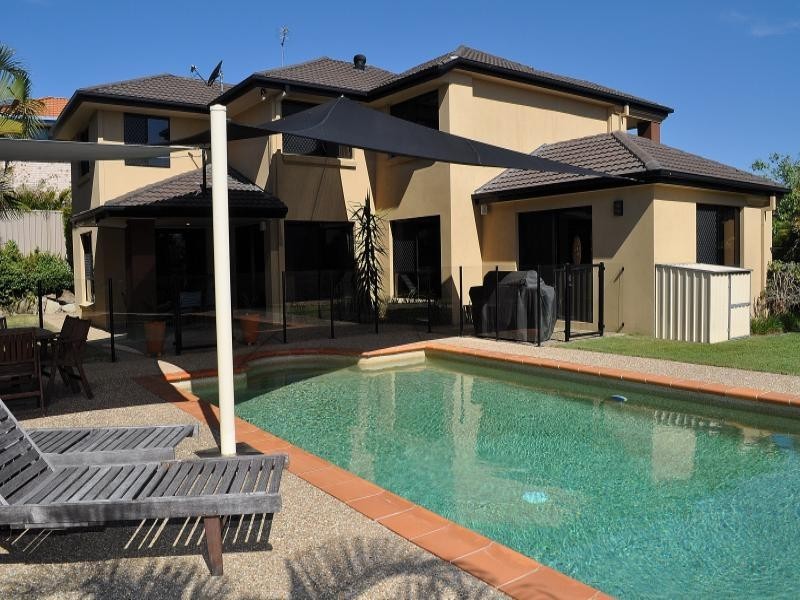 19 O’Brien Court, Arundel QLD 4214