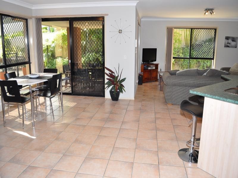 19 O’Brien Court, Arundel QLD 4214